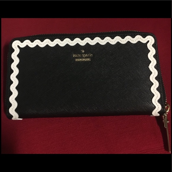 “KATE SPADE” DEVIN COURT LACEY ZIP AROUND WALLET - Picture 2 of 6